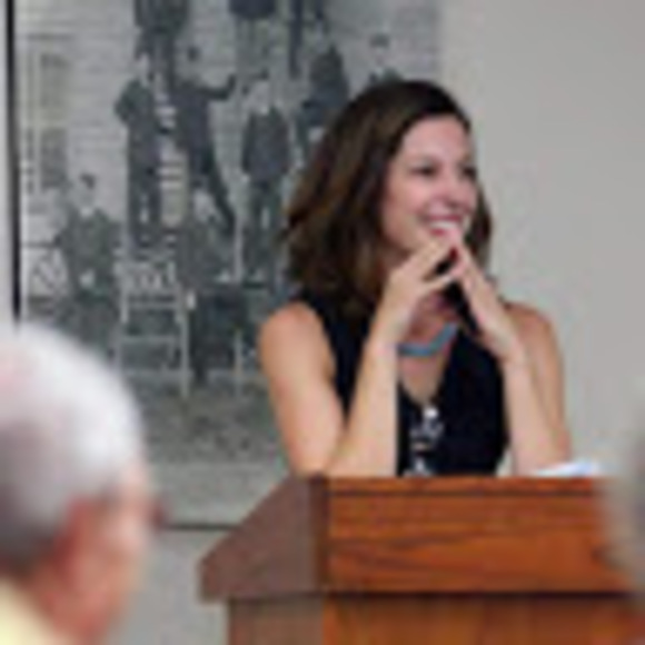 Meet your Posher, Kerry - Picture 1 of 1